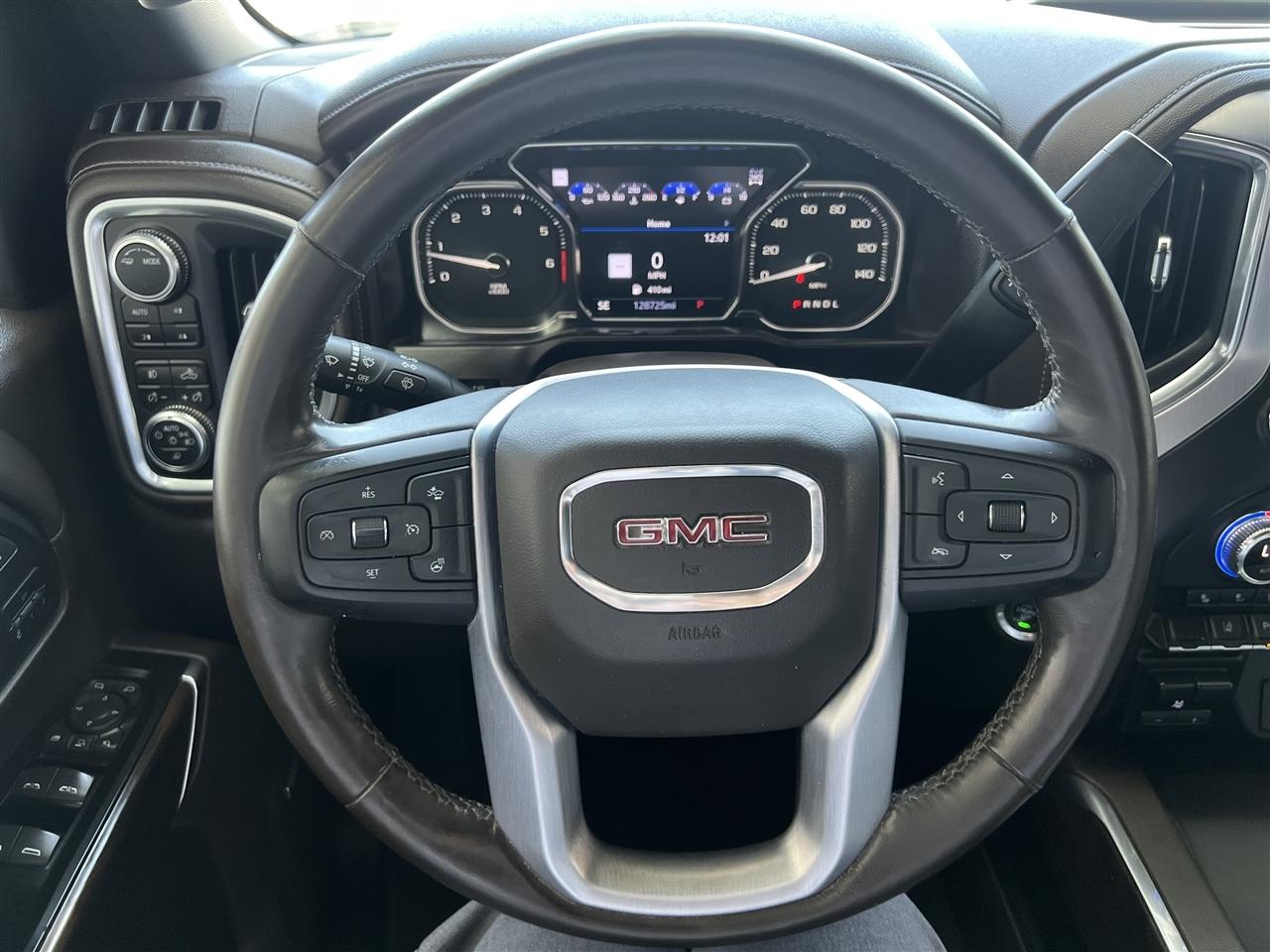 GMC Sierra 2500HD SLT Crew Cab 4WD 2020