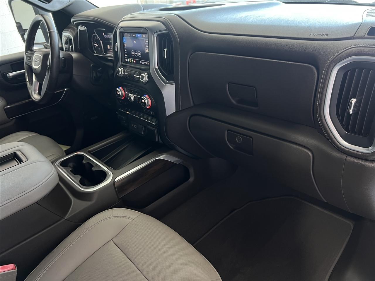 GMC Sierra 2500HD SLT Crew Cab 4WD 2020