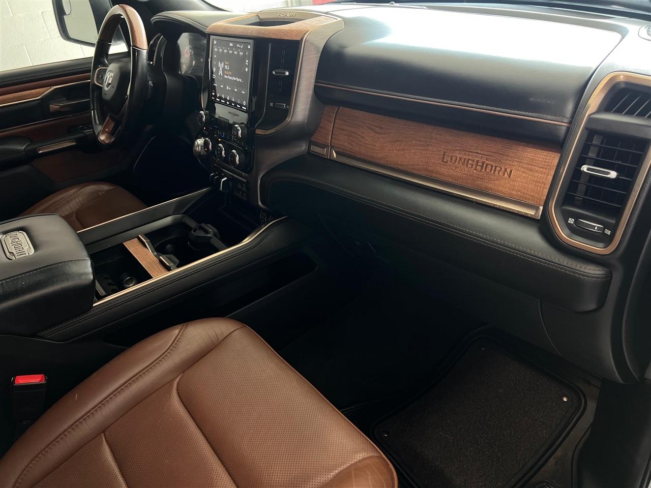 RAM 1500 Longhorn Crew Cab SWB 4WD 2021