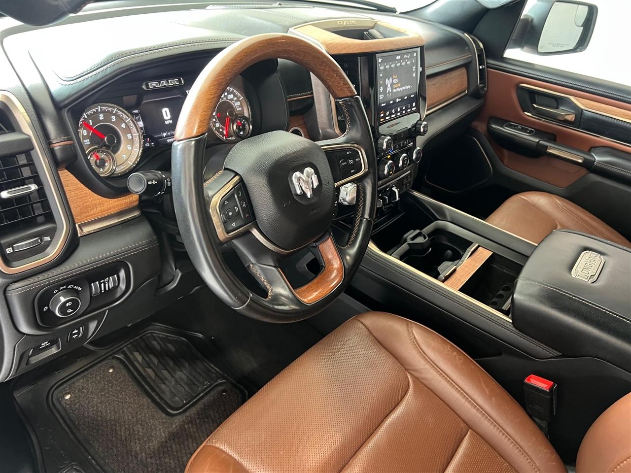 RAM 1500 Longhorn Crew Cab SWB 4WD 2021