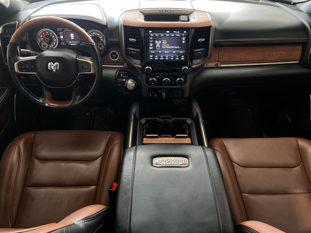 RAM 1500 Longhorn Crew Cab SWB 4WD 2021