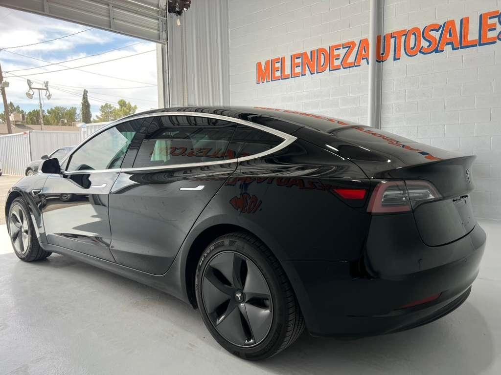 Tesla Model 3 Base 2018