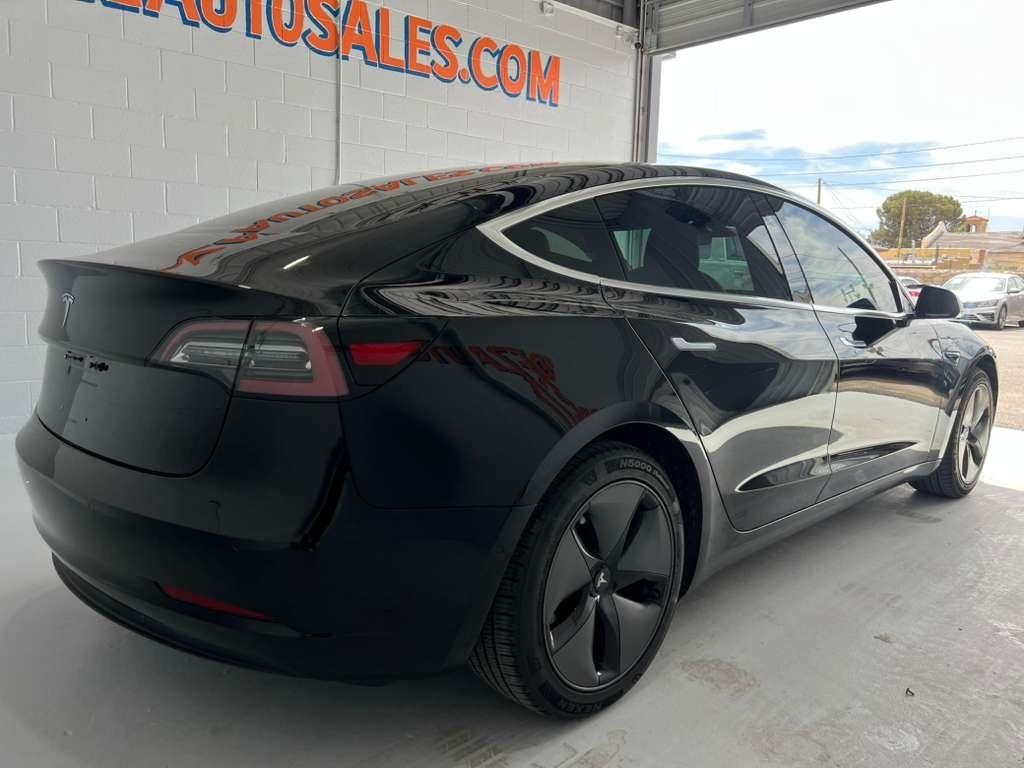 Tesla Model 3 Base 2018