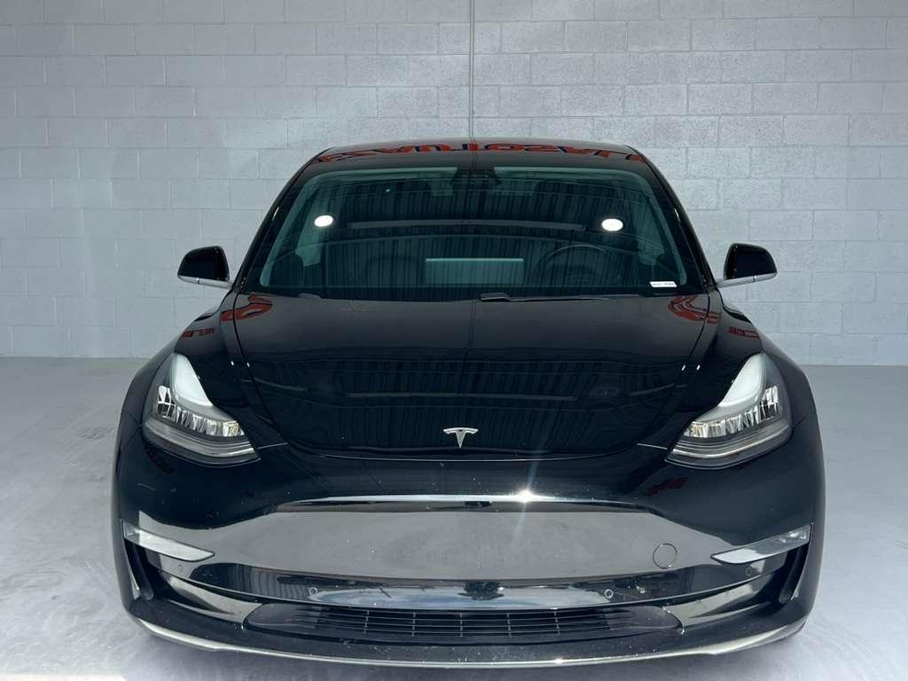 Tesla Model 3 Base 2018