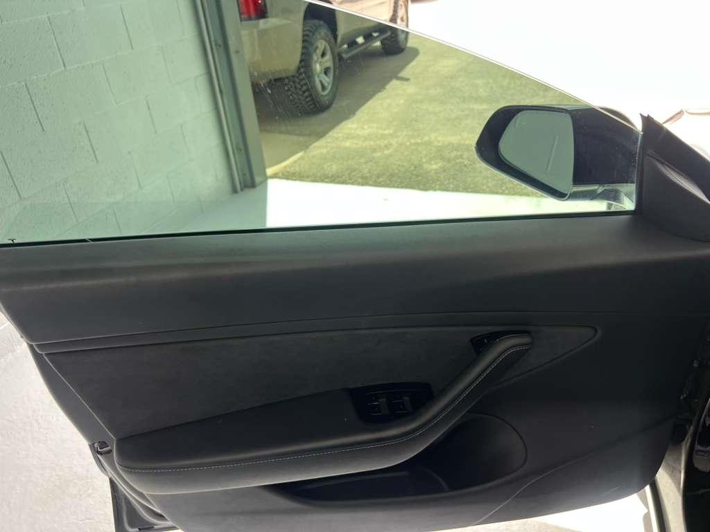 Tesla Model 3 Base 2018