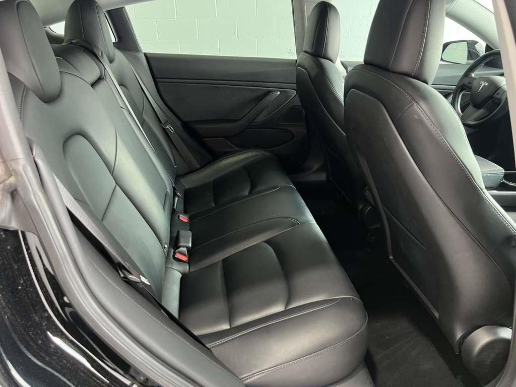 Tesla Model 3 Base 2018