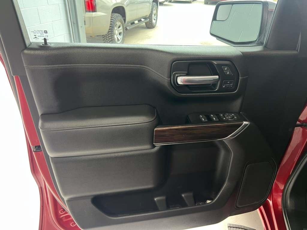 GMC Sierra 1500 SLT Crew Cab Long Box 4WD 2019