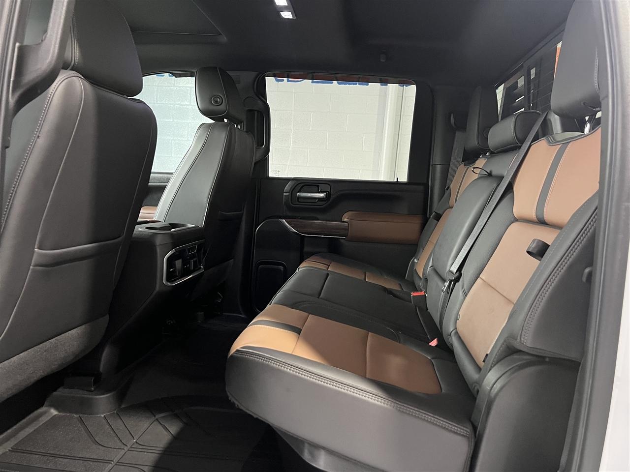 Chevrolet Silverado 3500HD High Country Crew Cab 4WD 2021