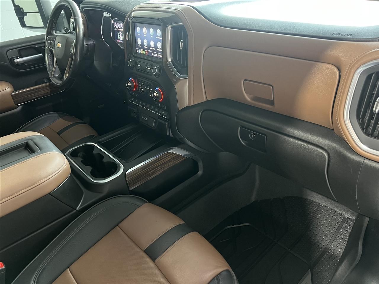 Chevrolet Silverado 3500HD High Country Crew Cab 4WD 2021