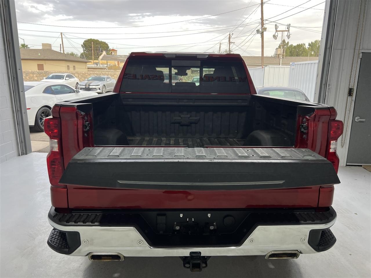 Chevrolet Silverado 1500 LT Crew Cab 4WD 2022