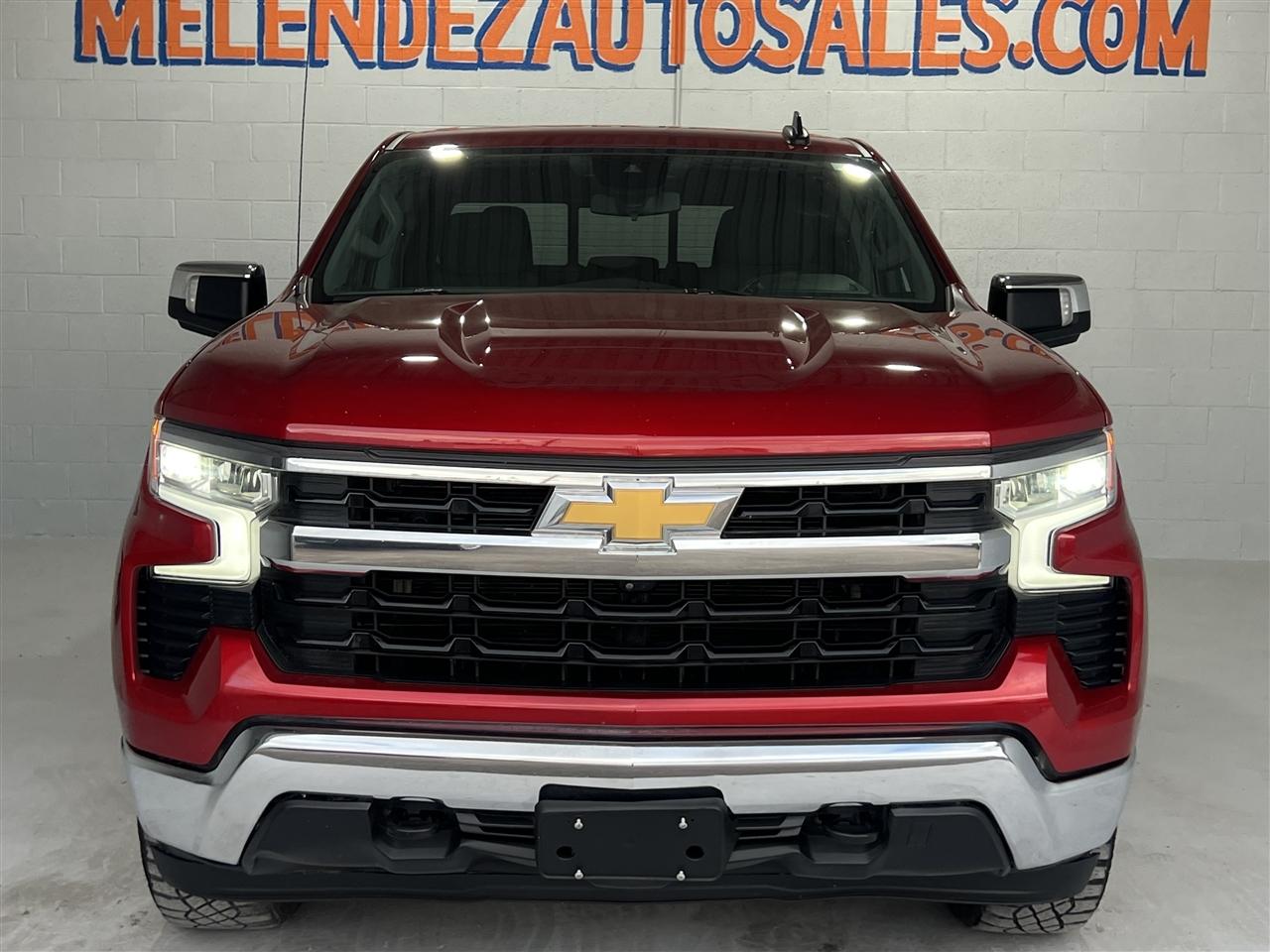 Chevrolet Silverado 1500 LT Crew Cab 4WD 2022