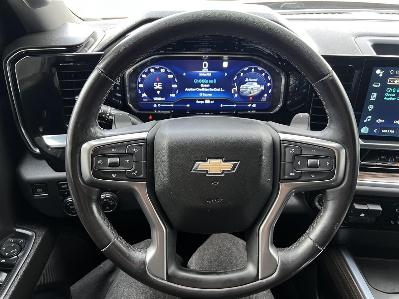 Chevrolet Silverado 1500 LT Crew Cab 4WD 2022