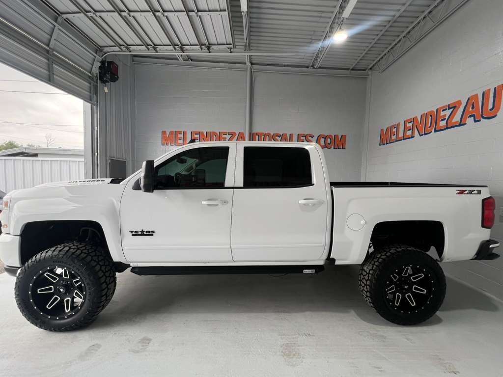 Chevrolet Silverado 1500 LT Crew Cab 4WD 2018