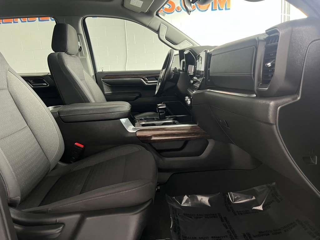 GMC Sierra 1500 Elevation Crew Cab 4WD 2023