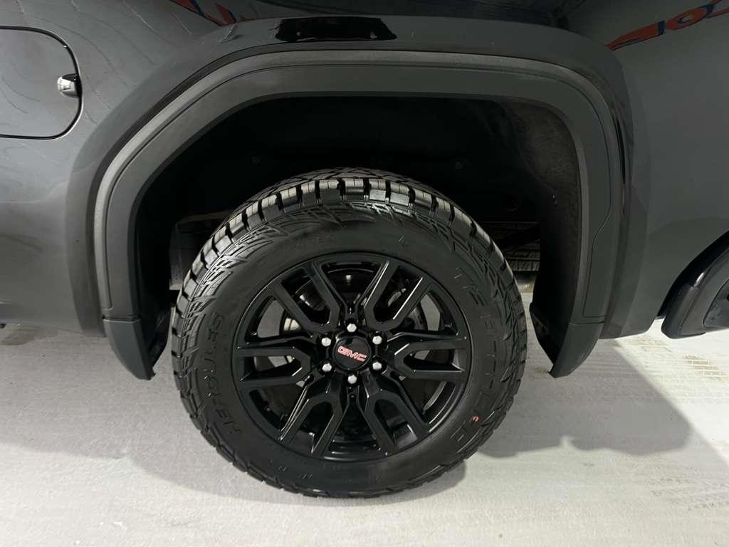 GMC Sierra 1500 Elevation Crew Cab 4WD 2023