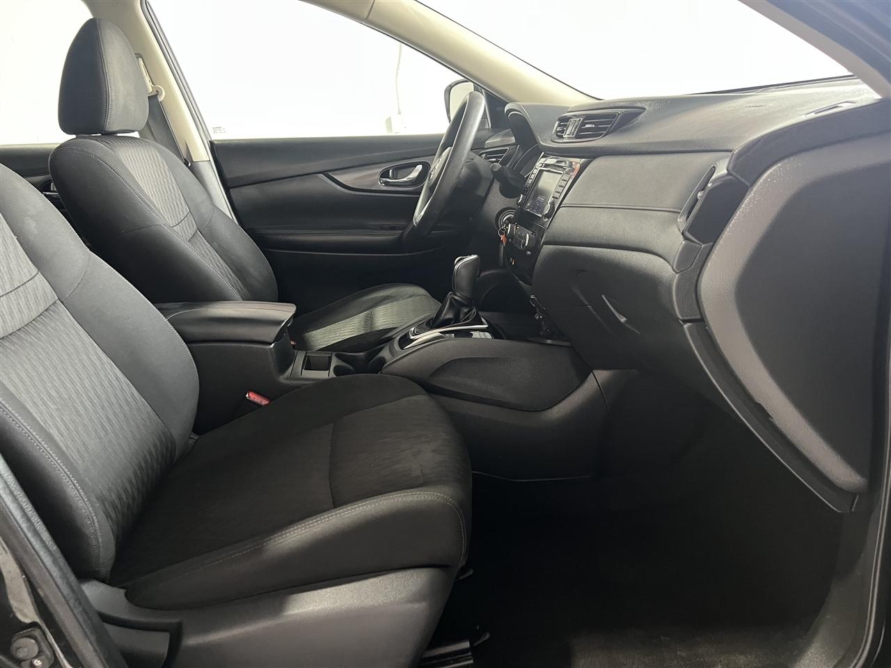 Nissan Rogue S AWD 2018
