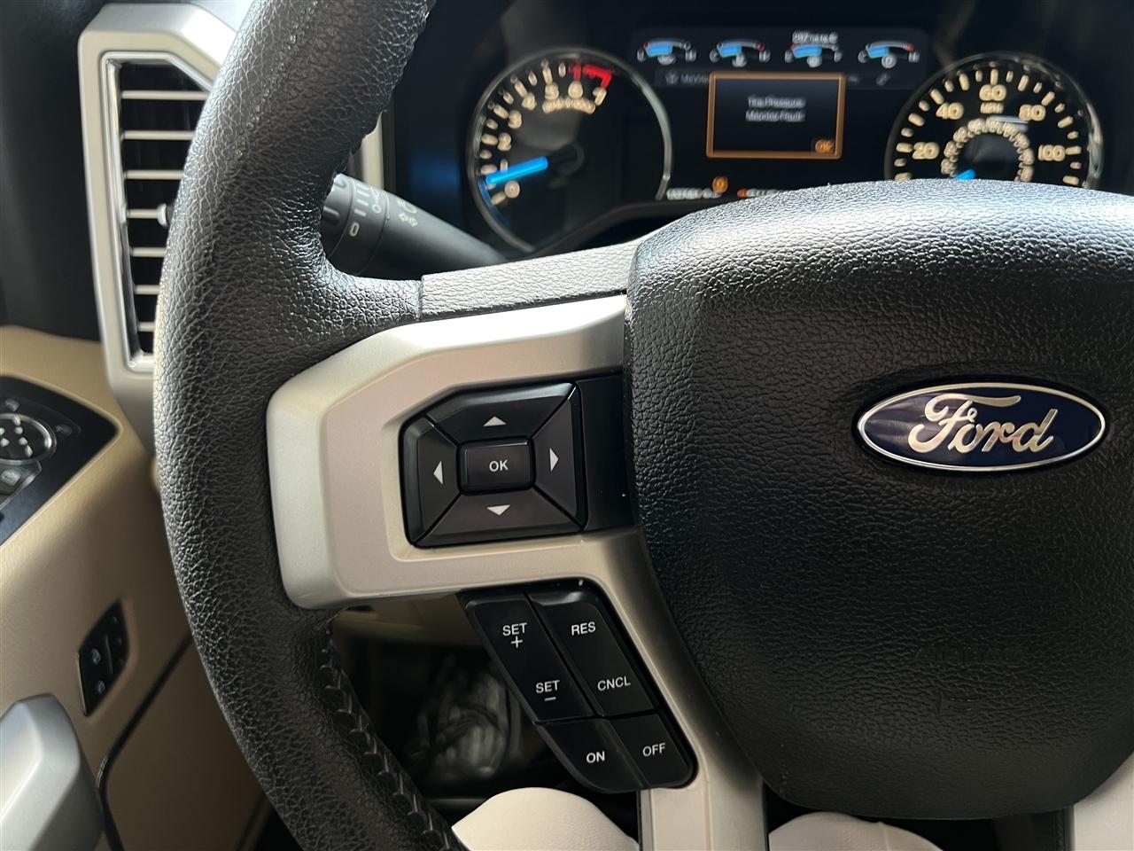 Ford F-150 Lariat SuperCrew 6.5-ft. Bed 4WD 2015