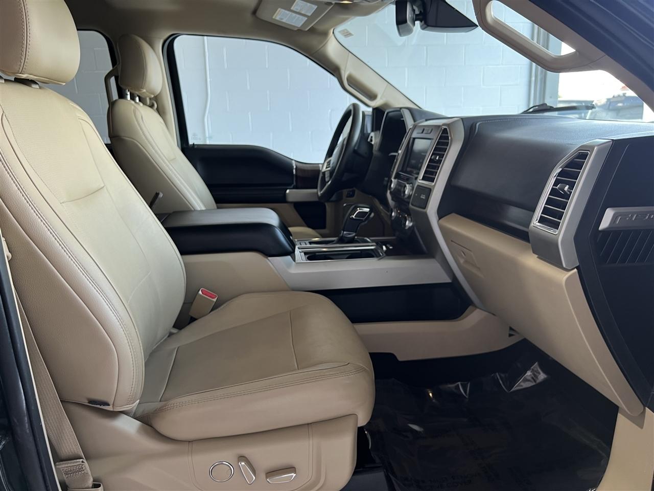 Ford F-150 Lariat SuperCrew 6.5-ft. Bed 4WD 2015