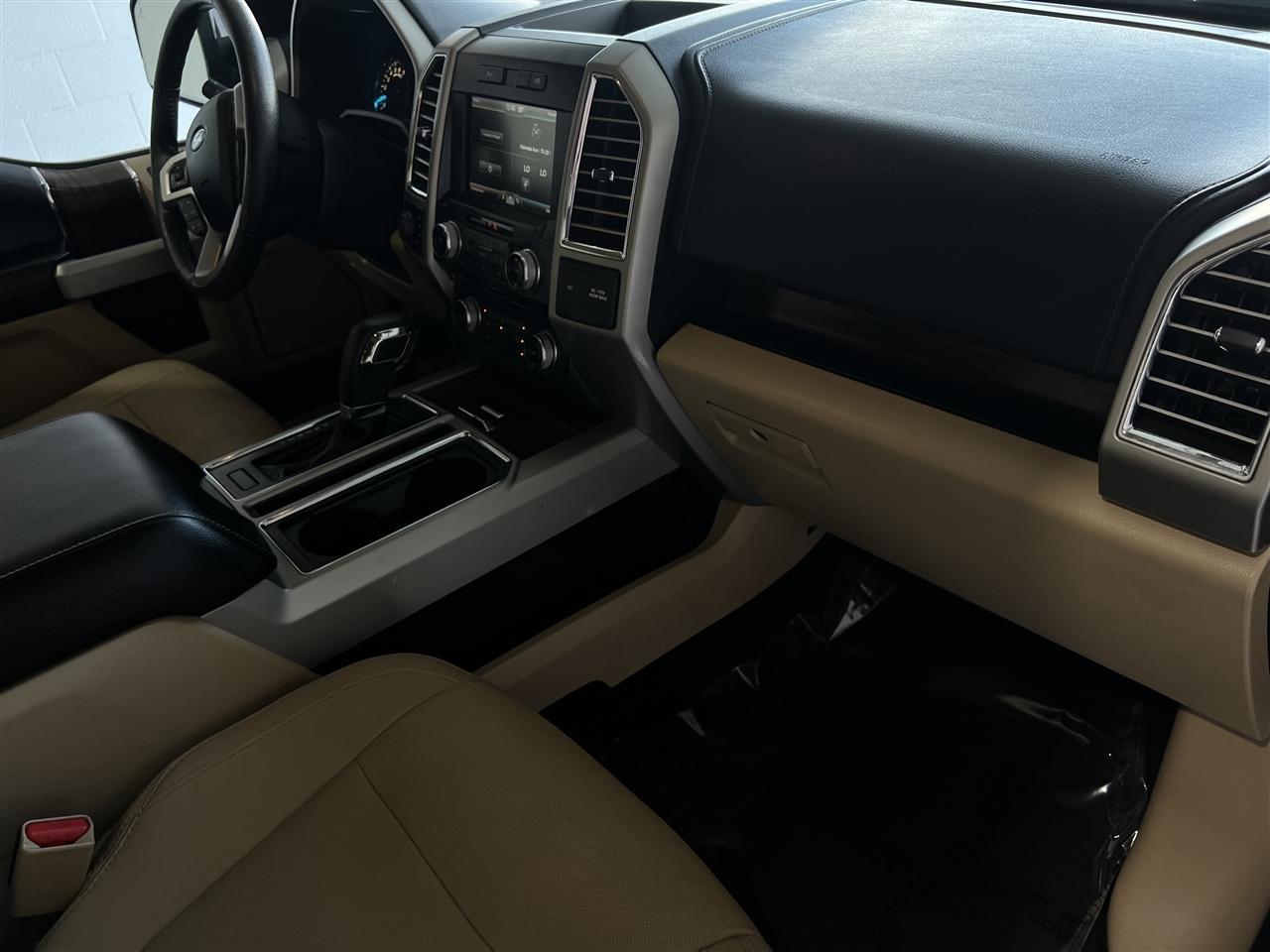 Ford F-150 Lariat SuperCrew 6.5-ft. Bed 4WD 2015