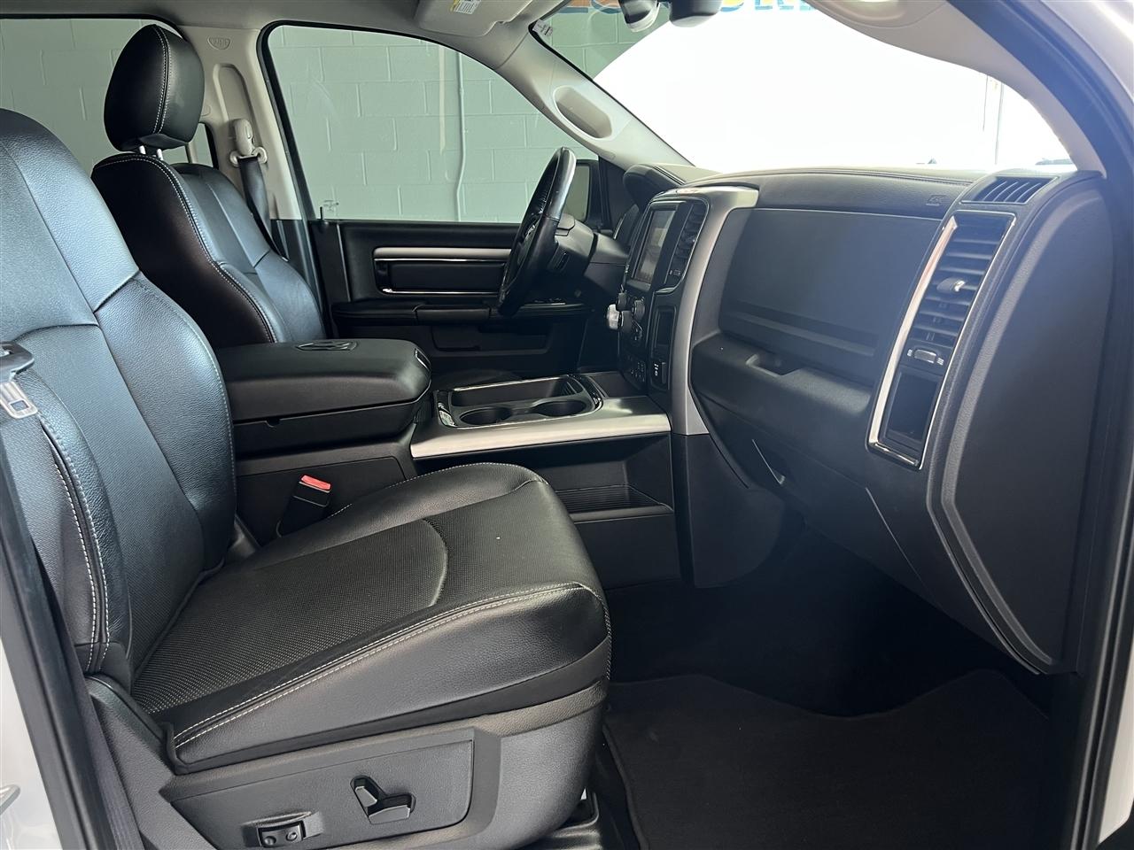 RAM 1500 Sport Crew Cab SWB 2WD 2017