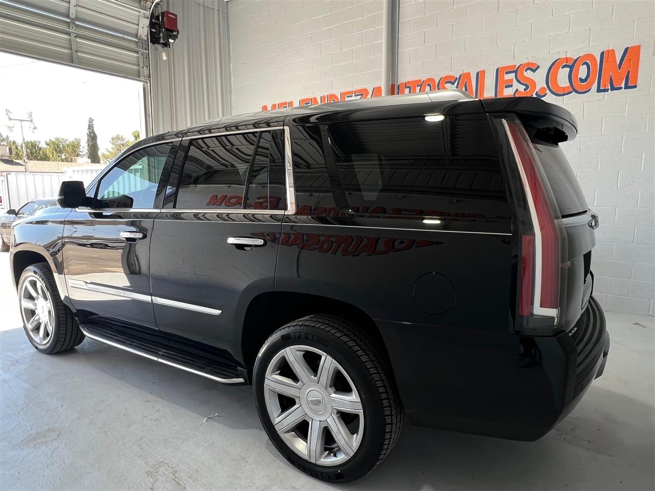 Cadillac Escalade Luxury 2WD 2018