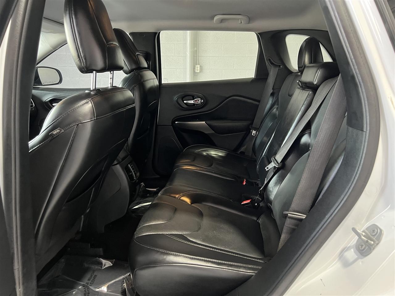 Jeep Cherokee Limited FWD 2020