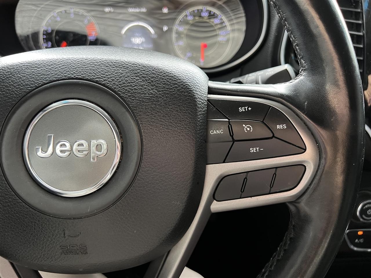 Jeep Cherokee Limited FWD 2020