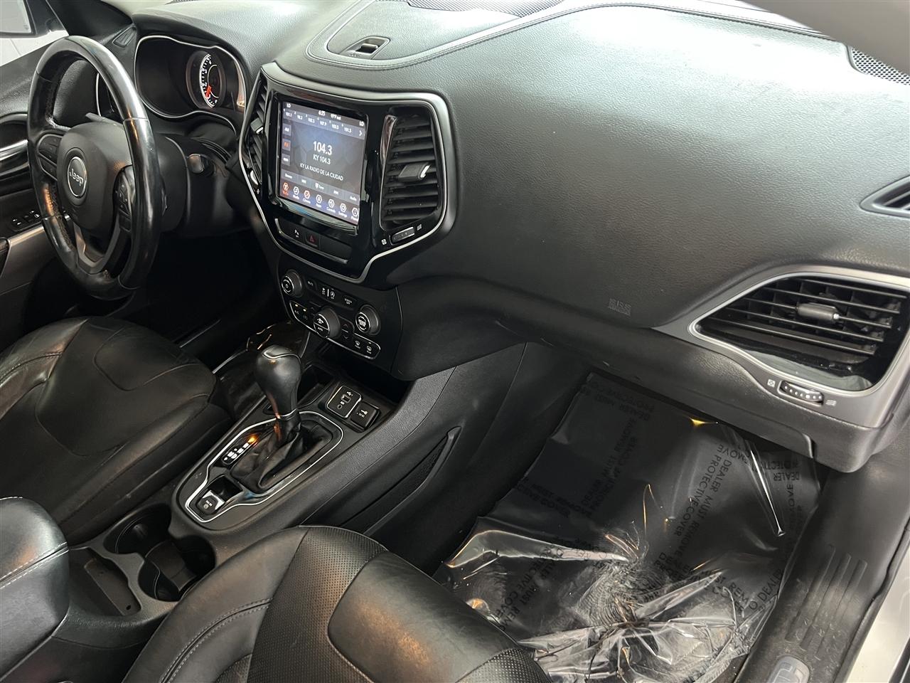 Jeep Cherokee Limited FWD 2020