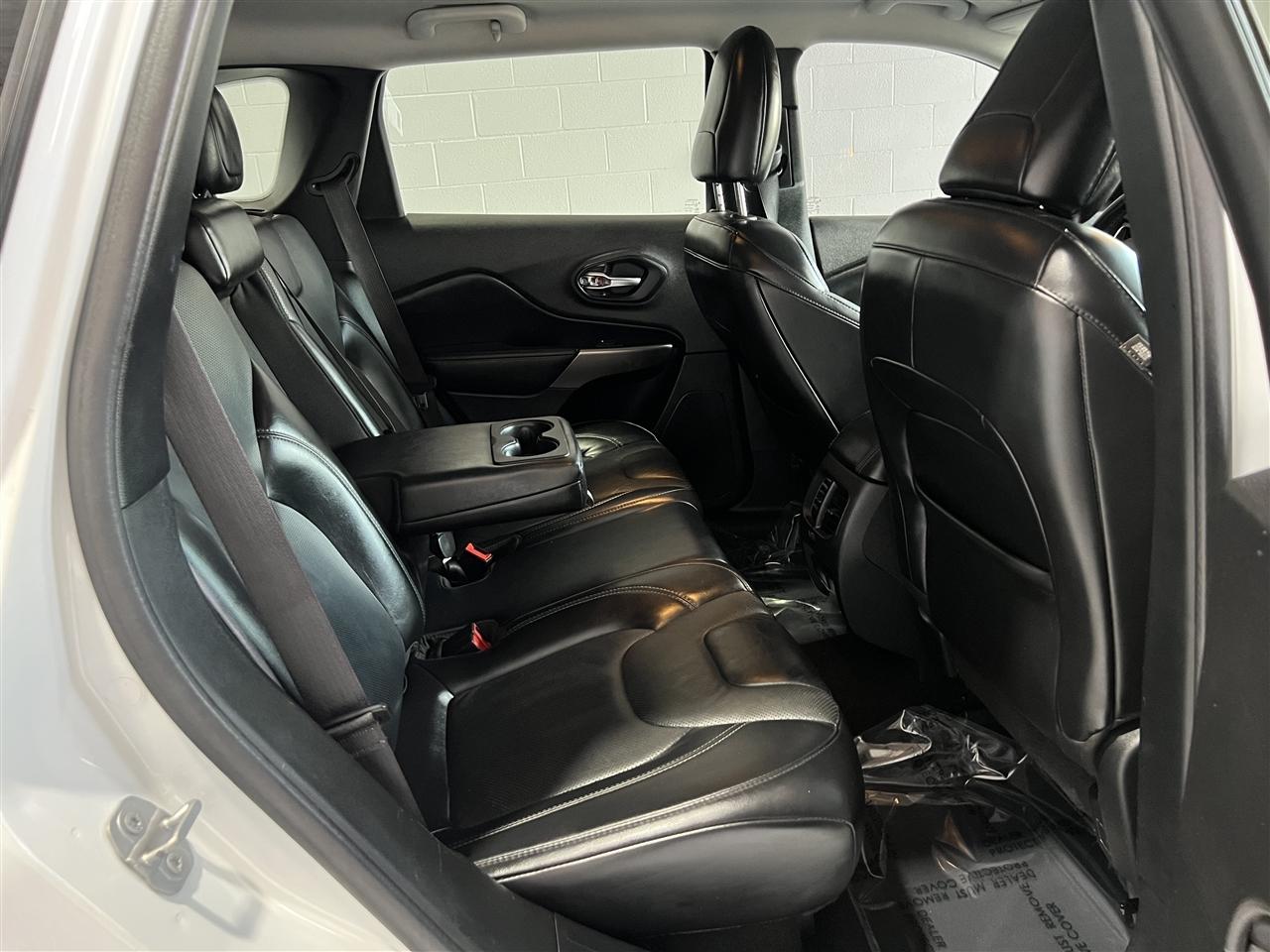 Jeep Cherokee Limited FWD 2020
