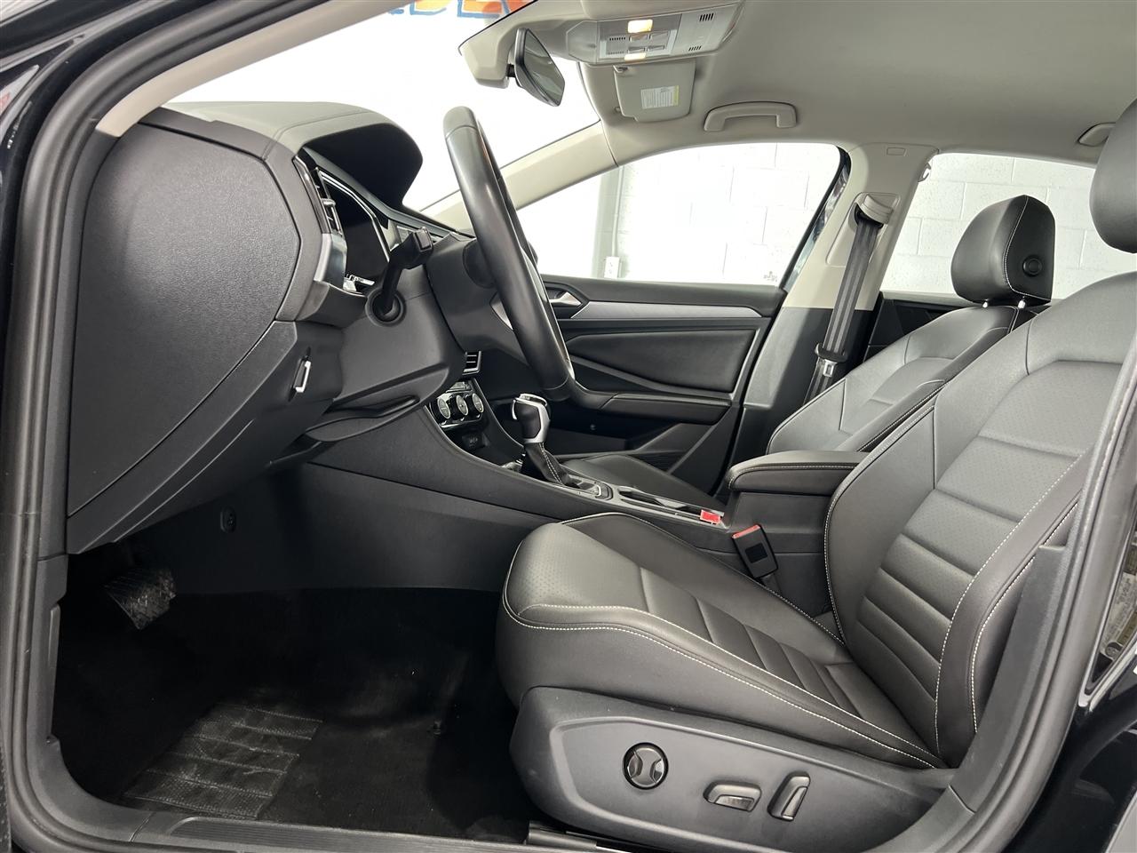 Volkswagen Jetta  2024