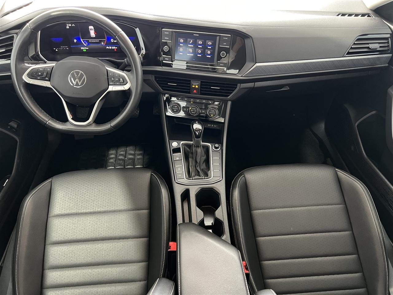 Volkswagen Jetta  2024
