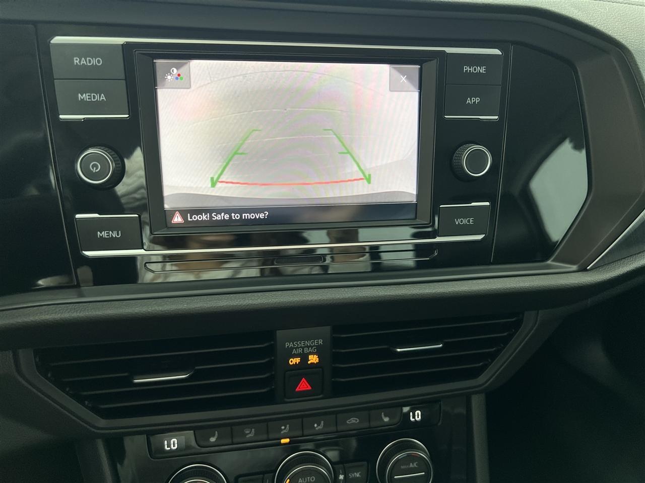 Volkswagen Jetta  2024