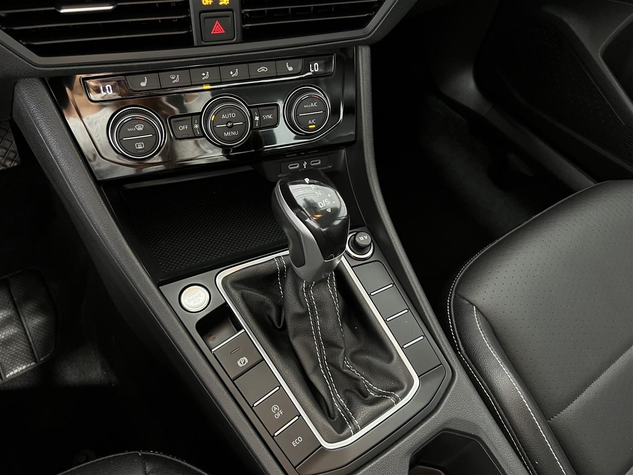 Volkswagen Jetta  2024