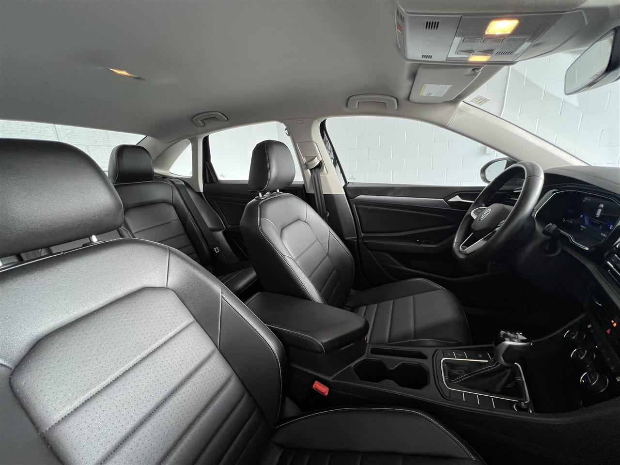 Volkswagen Jetta  2024