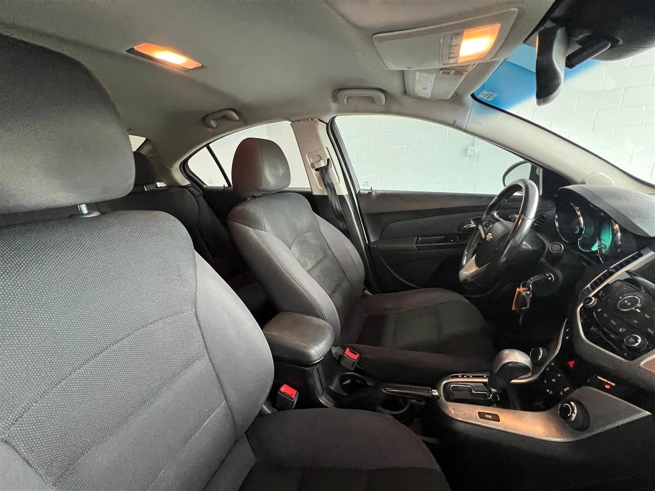 Chevrolet Cruze 1LT Auto 2013