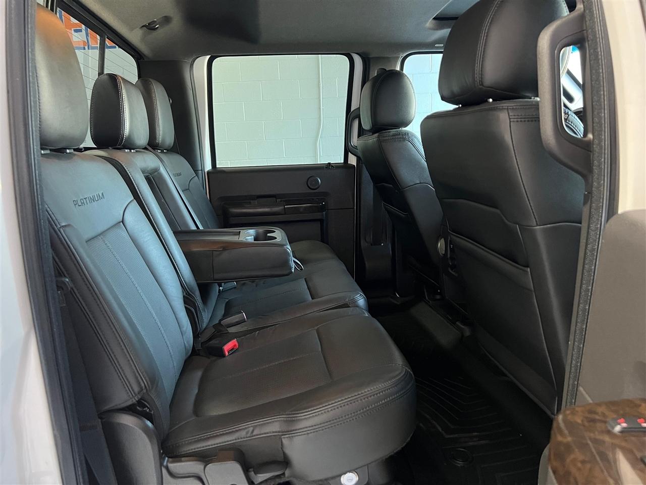 Ford F-250 SD Lariat Crew Cab 4WD 2016