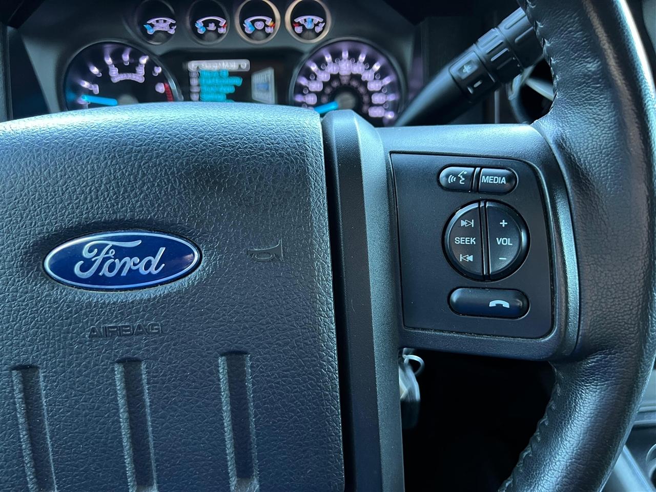 Ford F-250 SD Lariat Crew Cab 4WD 2016