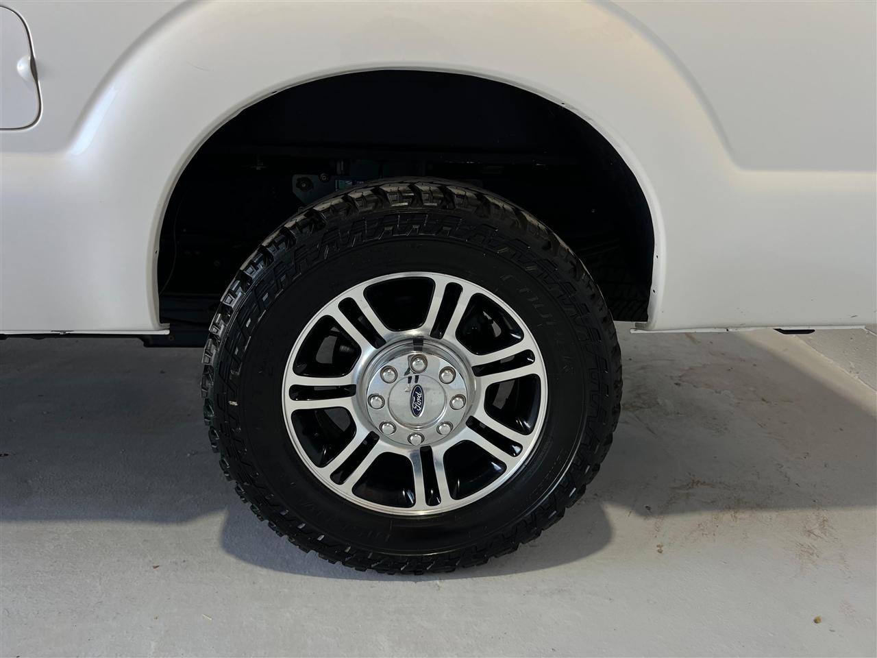 Ford F-250 SD Lariat Crew Cab 4WD 2016