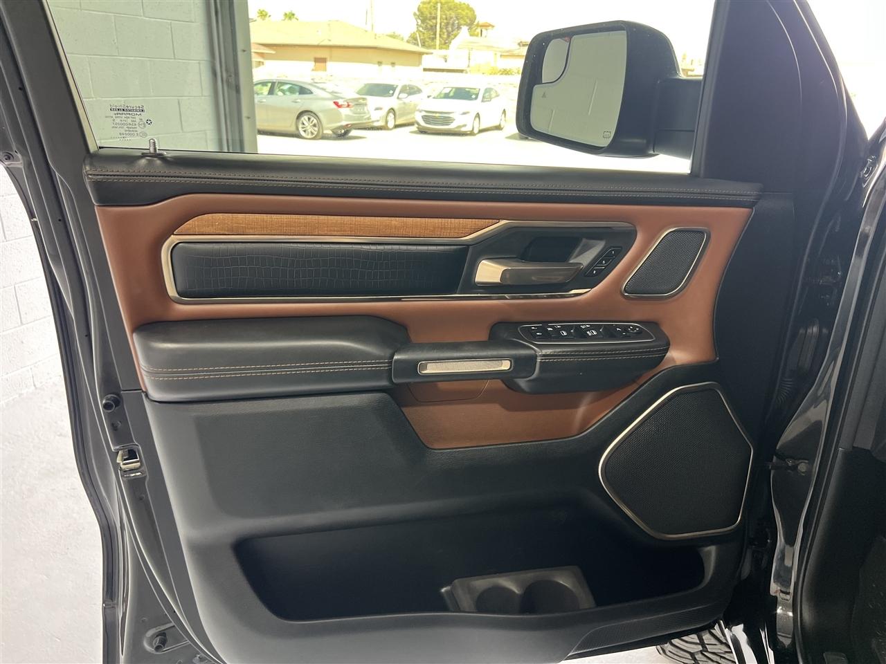 RAM 1500 Longhorn Crew Cab SWB 2WD 2020