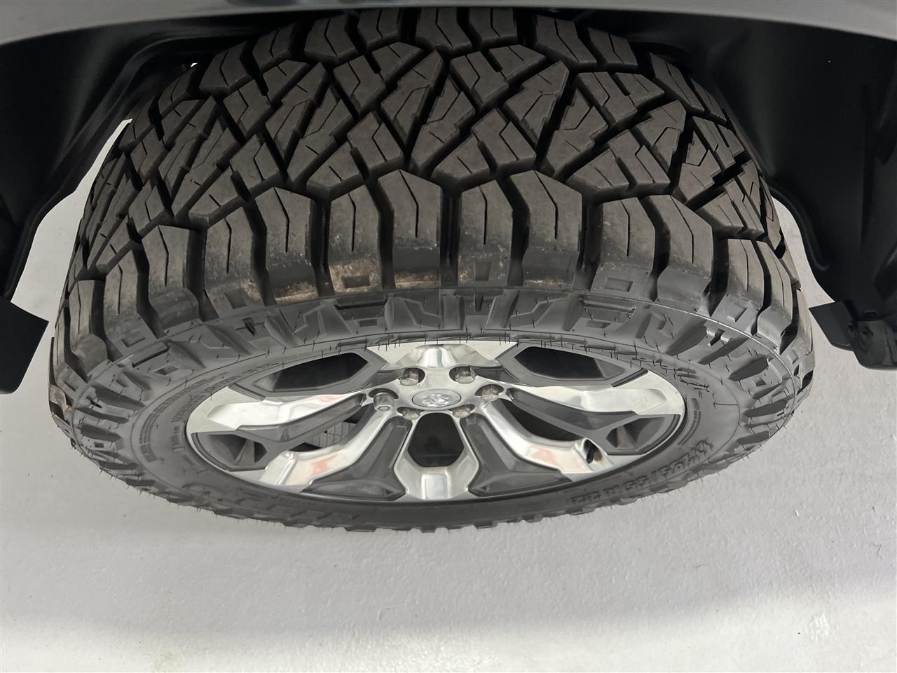 RAM 1500 Longhorn Crew Cab SWB 2WD 2020
