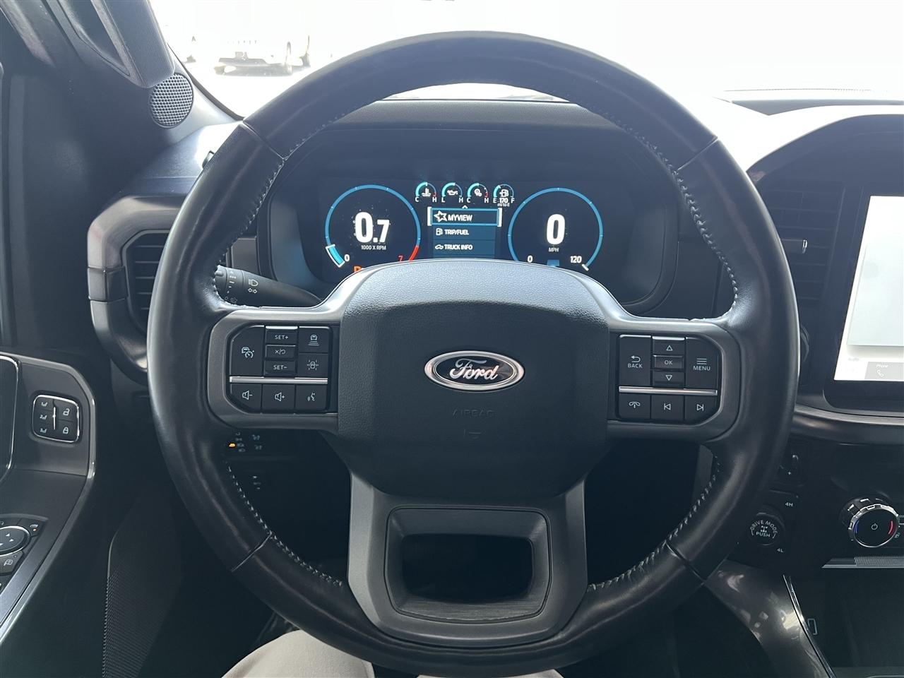 Ford F-150 XL SuperCrew 5.5-ft. Bed 4WD 2022