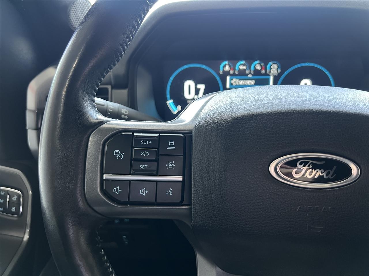 Ford F-150 XL SuperCrew 5.5-ft. Bed 4WD 2022