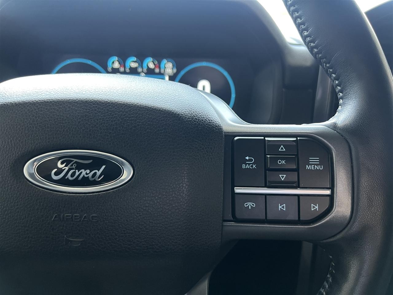 Ford F-150 XL SuperCrew 5.5-ft. Bed 4WD 2022