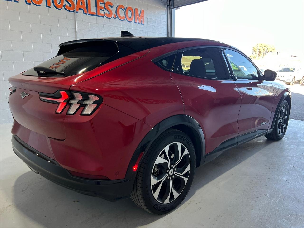Ford Mustang Mach-E Premium AWD 2021