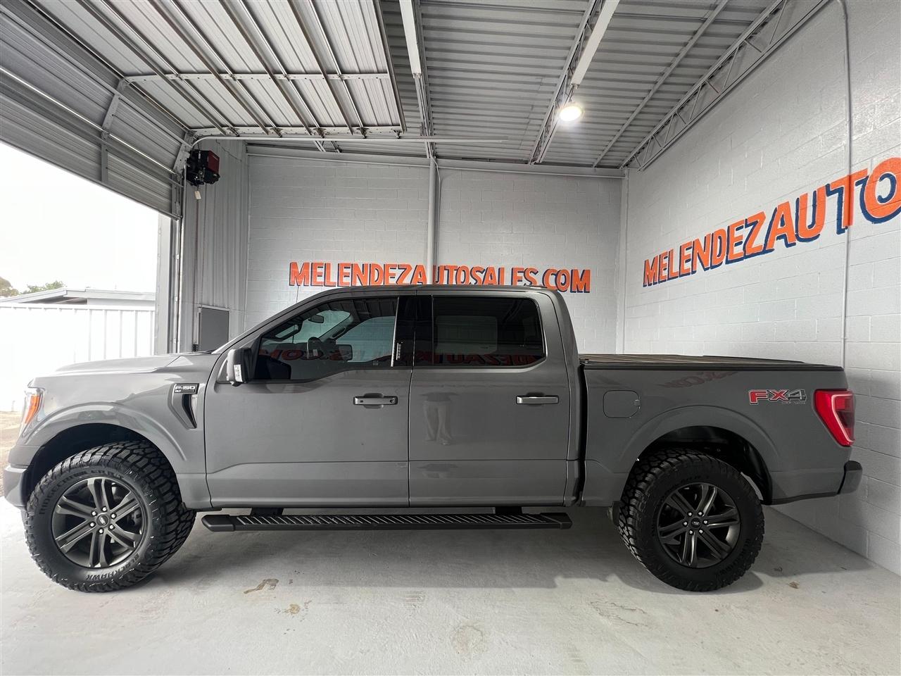 Ford F-150 XLT SuperCrew 5.5-ft. Bed 4WD 2022