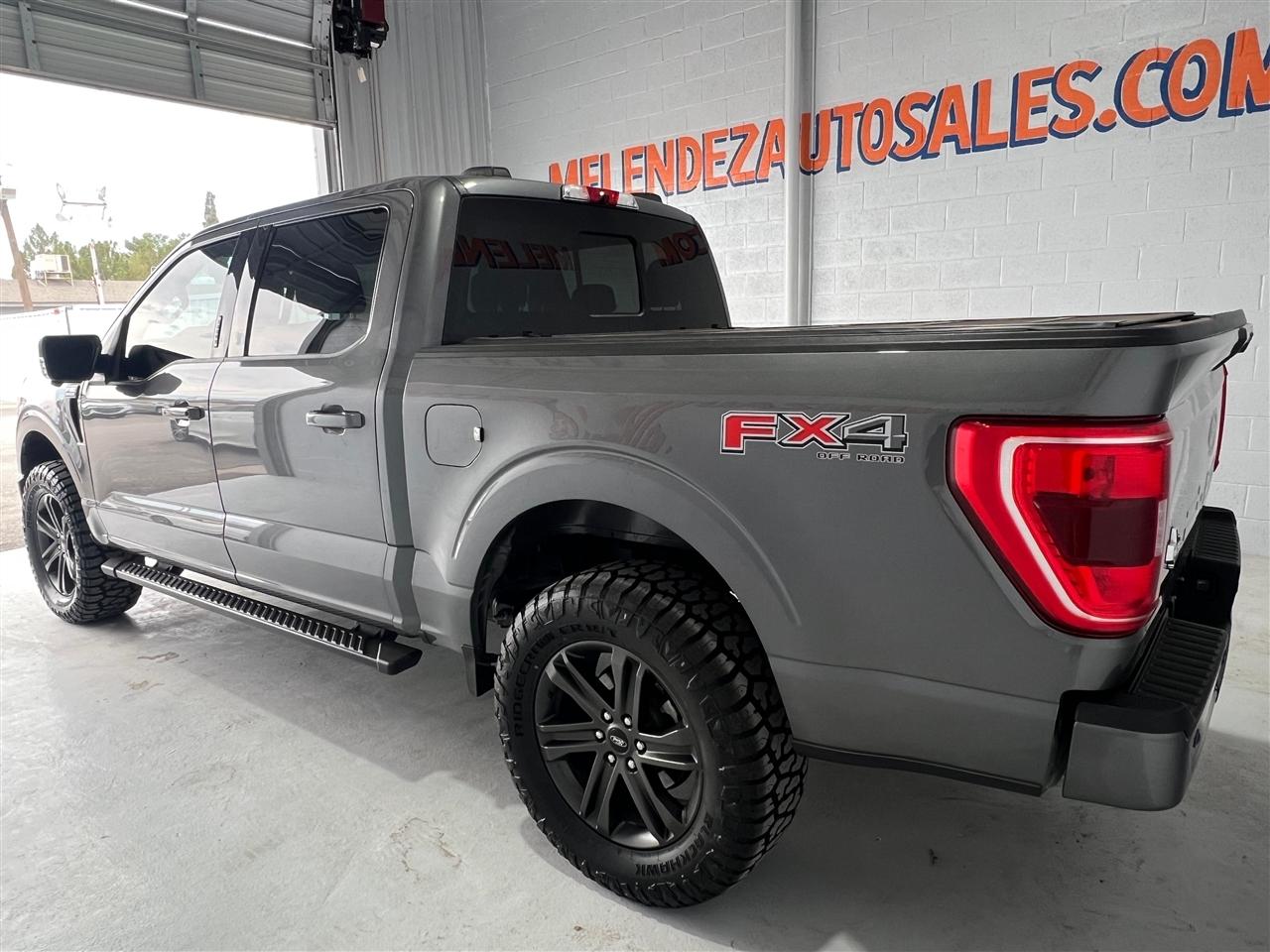 Ford F-150 XLT SuperCrew 5.5-ft. Bed 4WD 2022