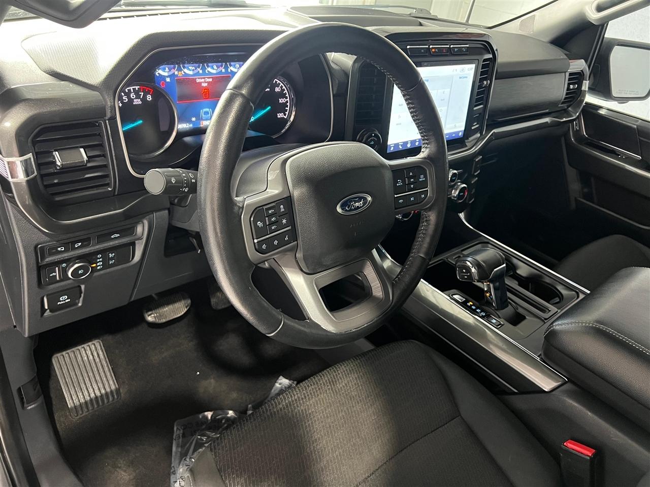 Ford F-150 XLT SuperCrew 5.5-ft. Bed 4WD 2022