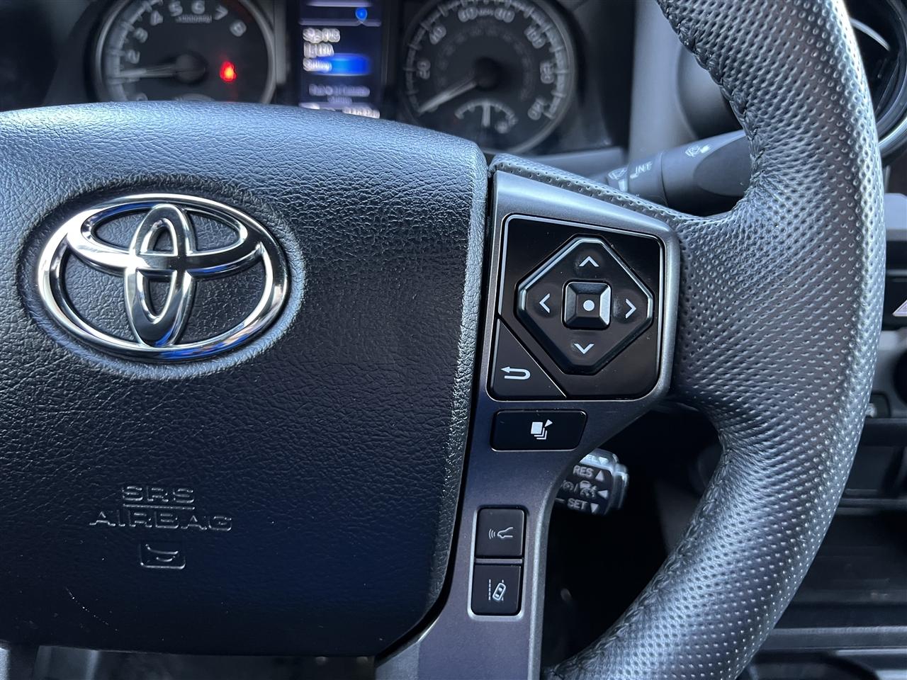 Toyota Tacoma SR5 Double Cab Long Bed V6 6AT 2WD 2022
