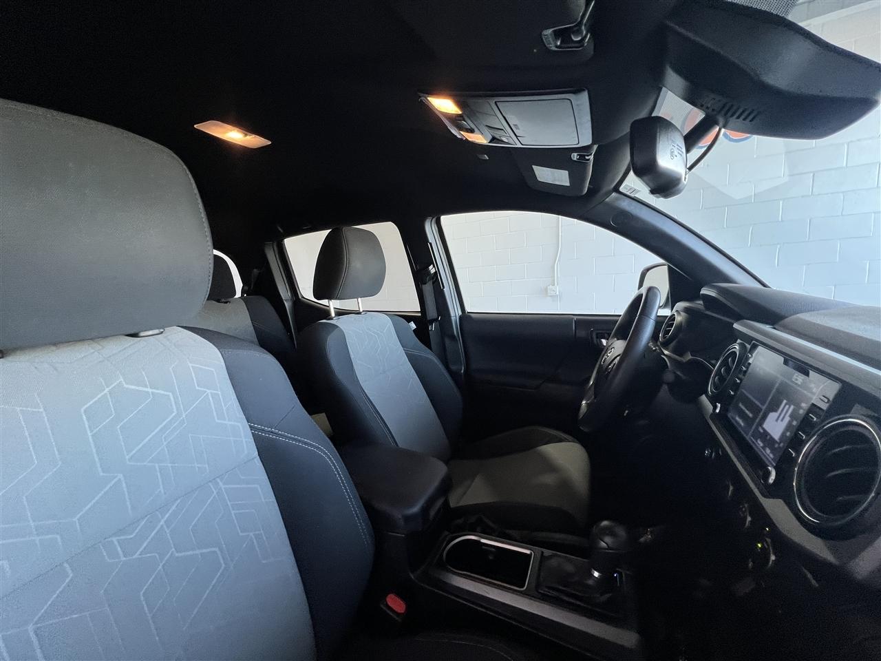 Toyota Tacoma SR5 Double Cab Long Bed V6 6AT 2WD 2022