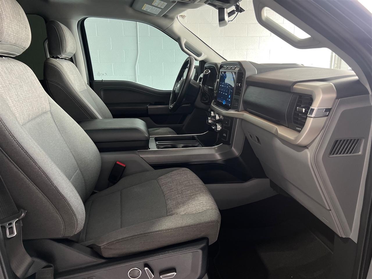 Ford F-150  2021